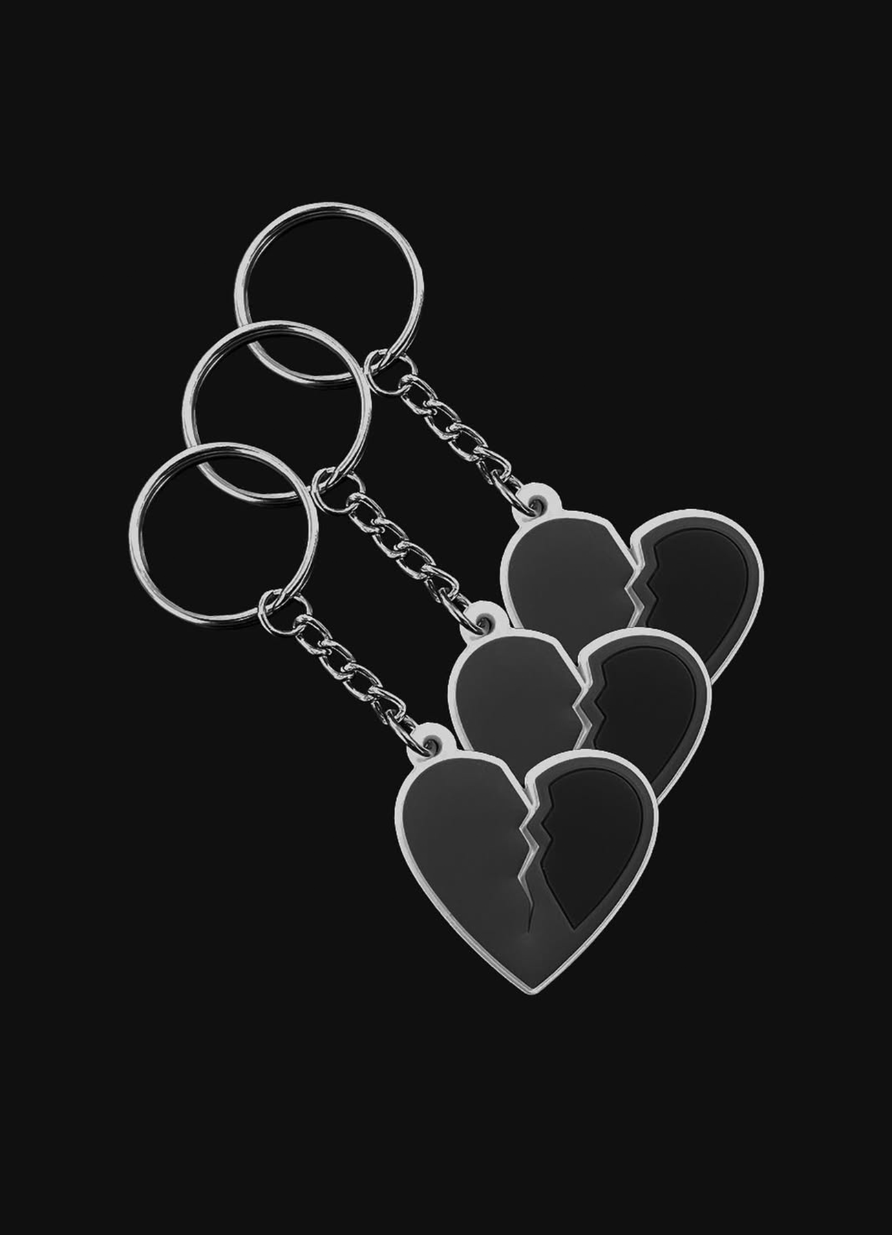 CRACK HEART KEYCHAIN